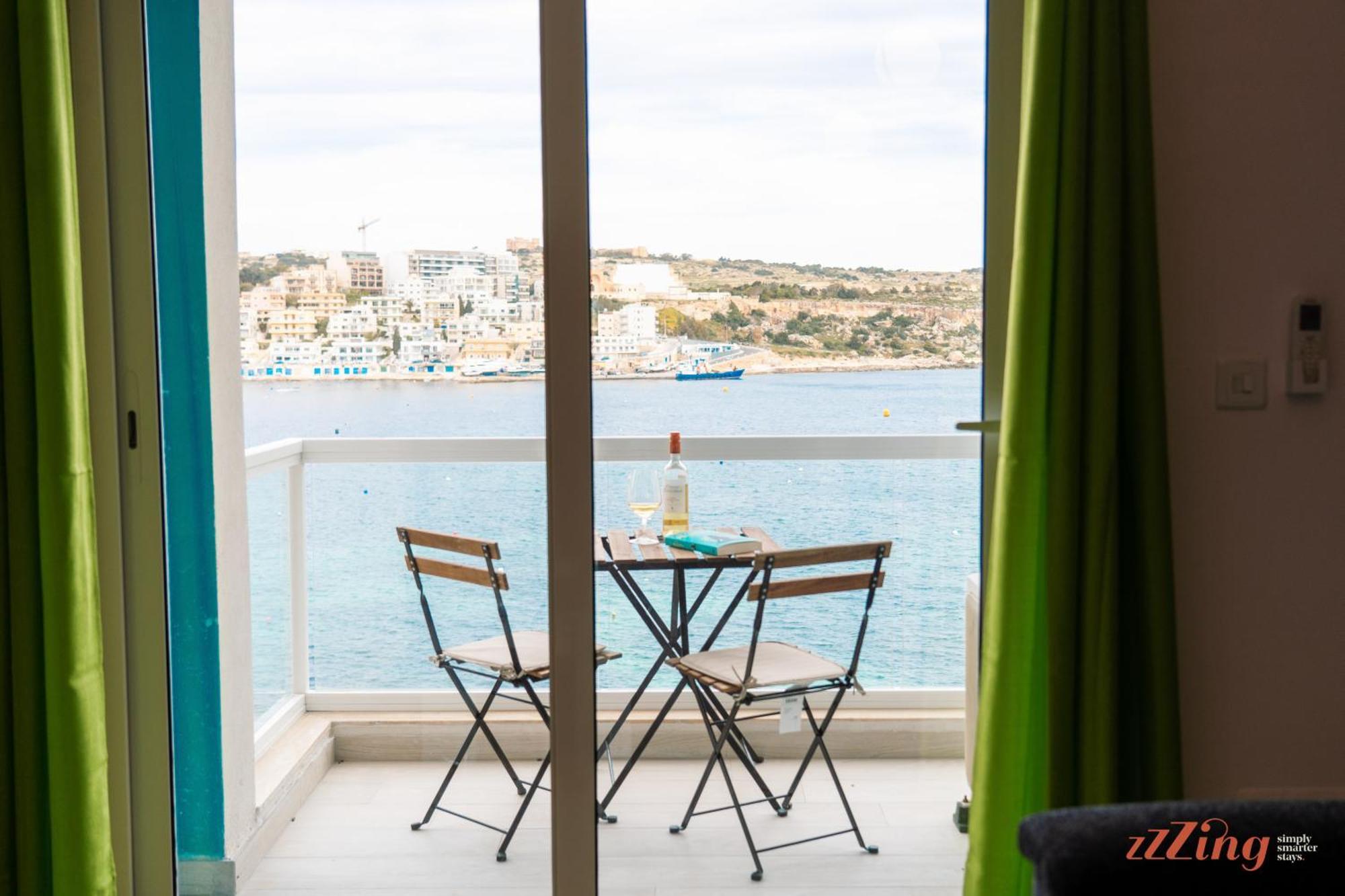 Seashore Stays - Stunning Apartments Right By The Sea Сейнт Полс Бей Стая снимка